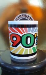 Caneca Oficial da Bordado & Cia Custom - Anos 90's - Color - by Bordado & Cia - @bordado.cia