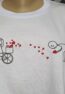 Camiseta Bordada "Caminho de Amor" by Bordado & Cia - @bordado.cia