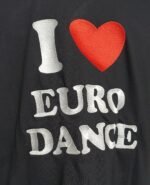 Camiseta Bordada "I Love Euro Dance" by Bordado & Cia - Canal DJ - @bordado.cia @sexta.flash @canaldj