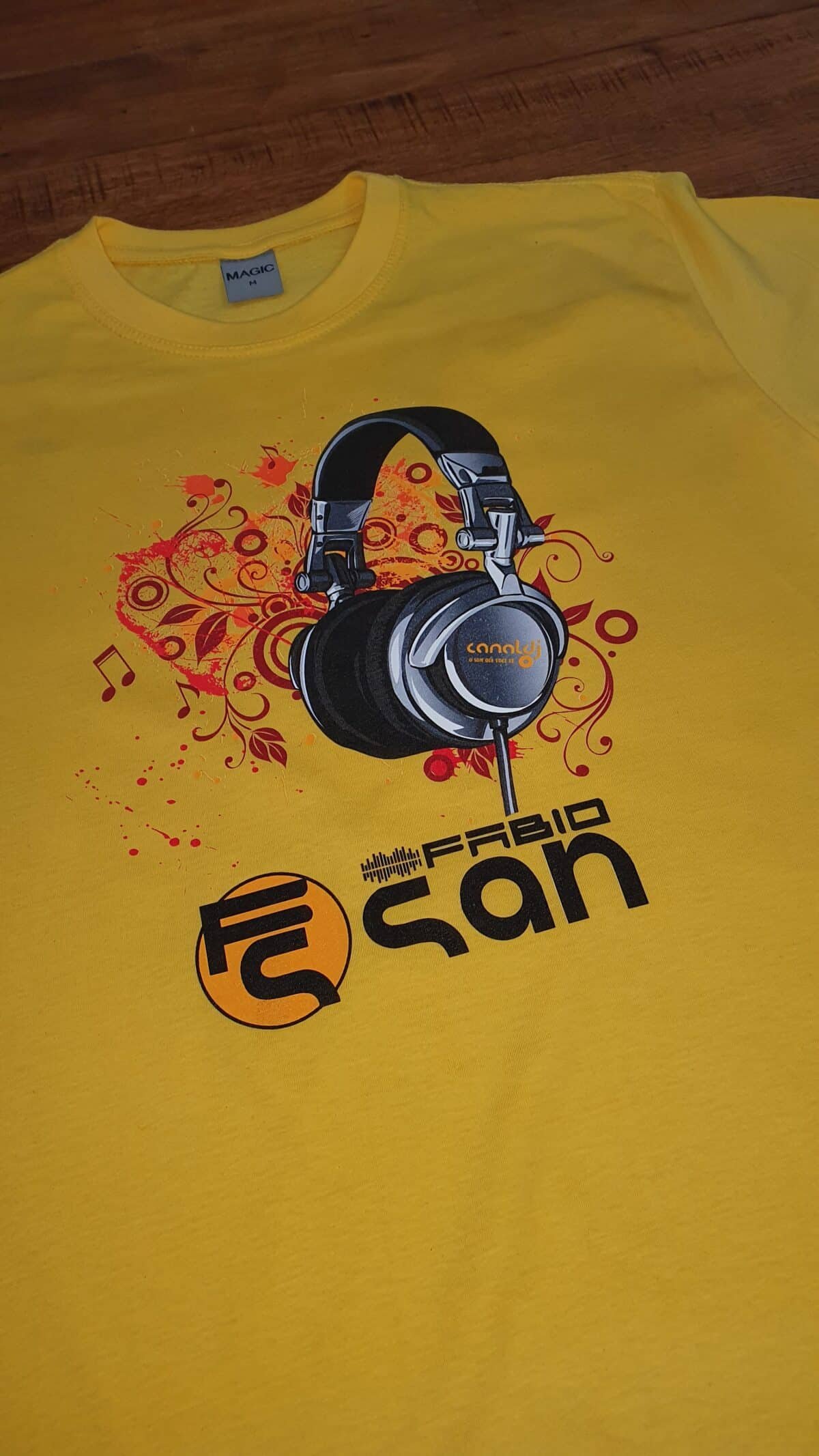 Camiseta DJ Fabio San - Aniversário - by Bordado & Cia - @bordado.cia @djfabiosan