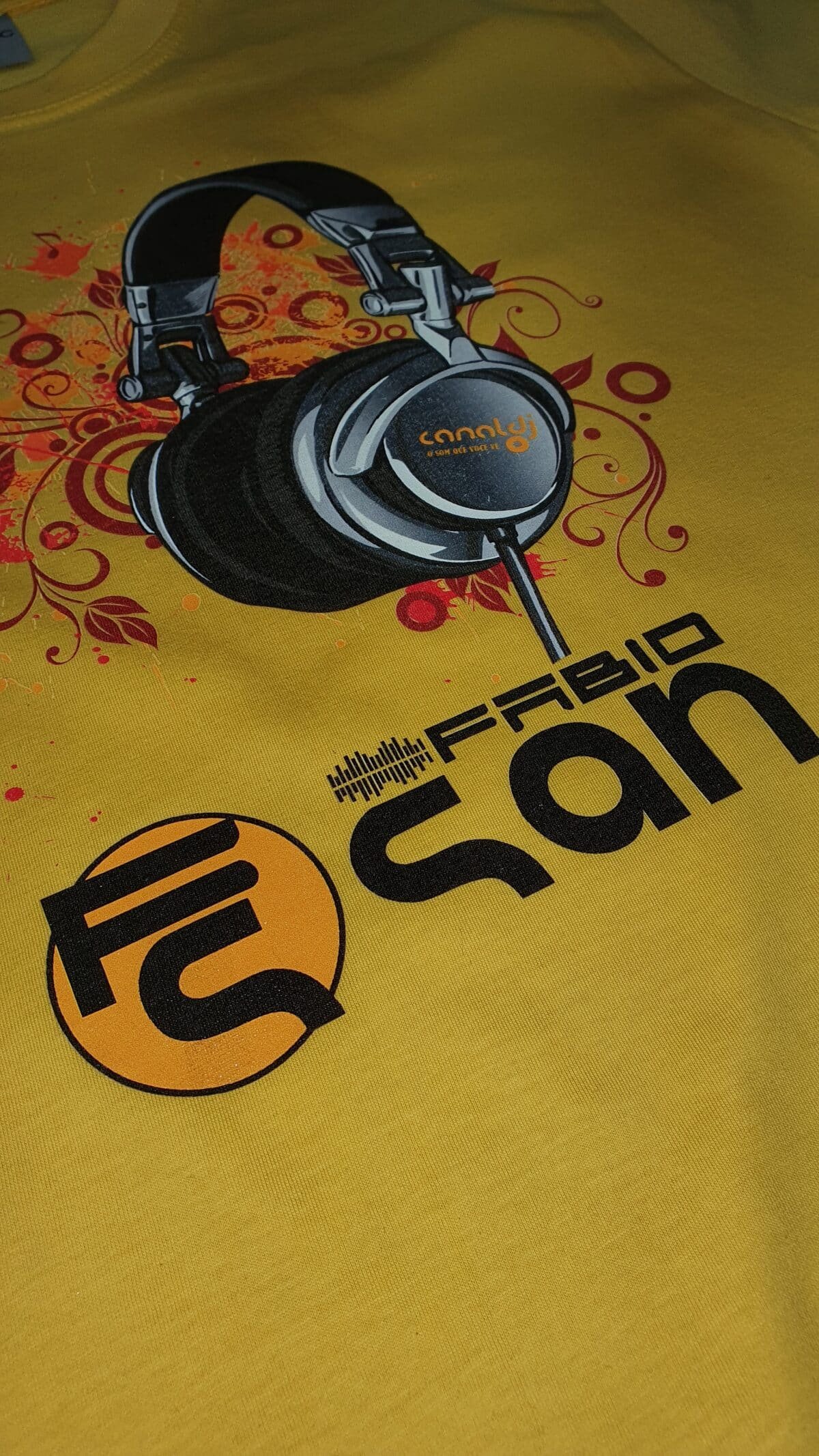 Camiseta DJ Fabio San - Aniversário - by Bordado & Cia - @bordado.cia @djfabiosan